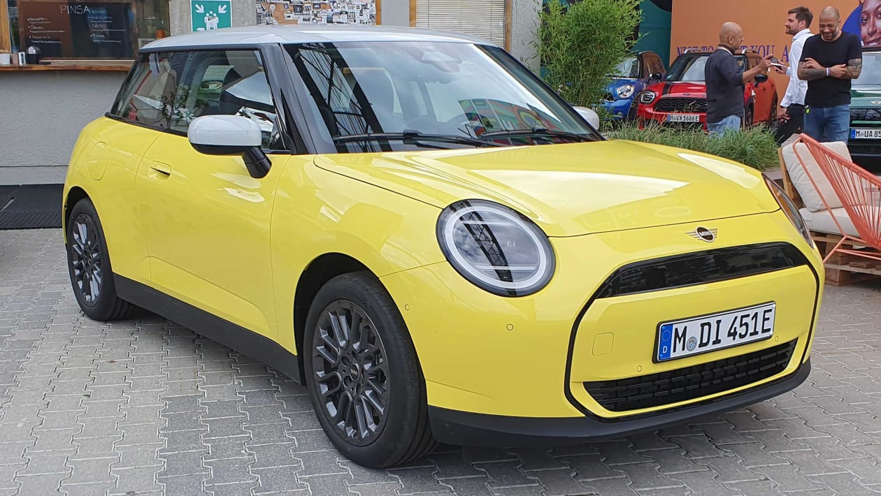 Mini cooper deals electric release date